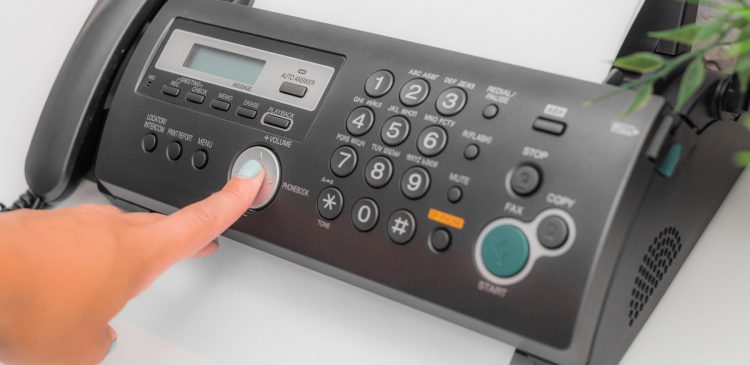 5 Cosas a considerar al elegir una máquina de fax para tu negocio